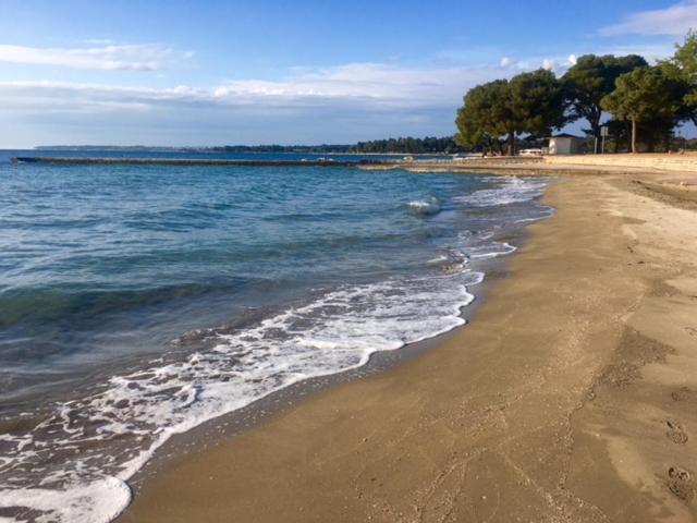 Apartment Umag Nelly Luaran gambar