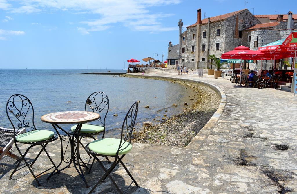 Apartment Umag Nelly Luaran gambar