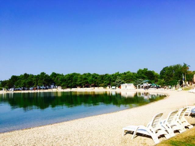 Apartment Umag Nelly Luaran gambar